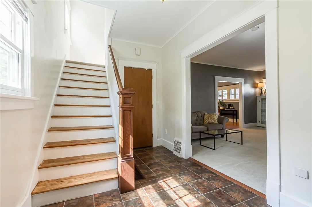 20 Delancey Drive, Geneva-city, New York 14456, Geneva City, New York 14456, 4 Bedrooms Bedrooms, 8 Rooms Rooms,1 BathroomBathrooms,Residential,Closed,20 Delancey Drive, Geneva-city, New York 14456,0,R1600410