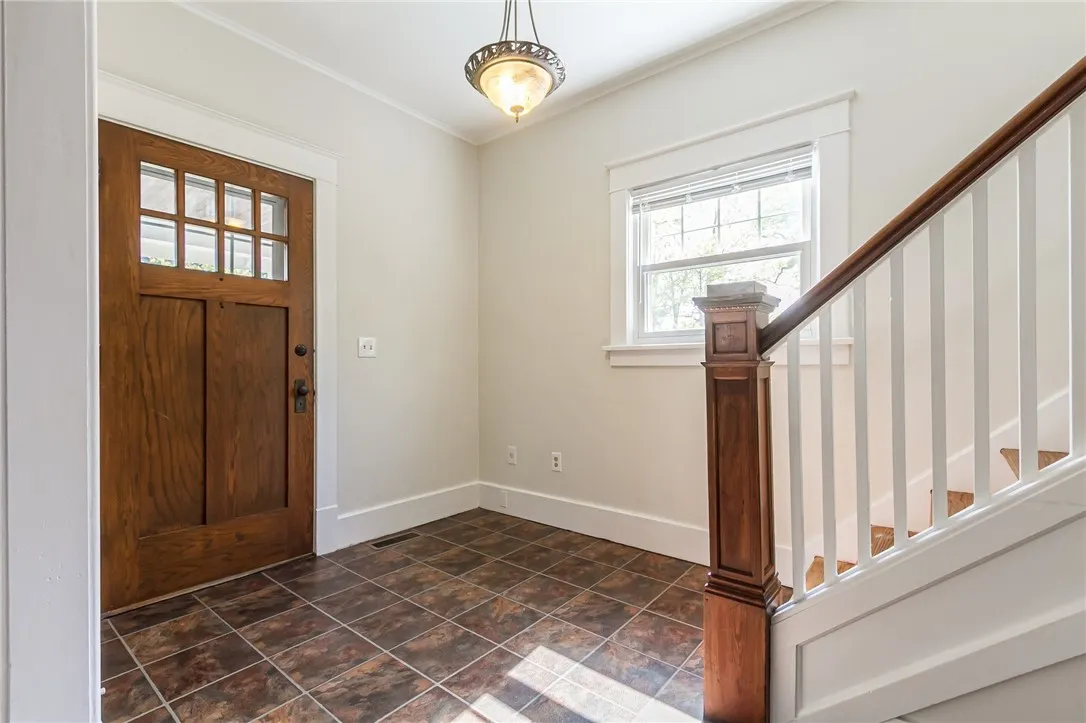 20 Delancey Drive, Geneva-city, New York 14456, Geneva City, New York 14456, 4 Bedrooms Bedrooms, 8 Rooms Rooms,1 BathroomBathrooms,Residential,Closed,20 Delancey Drive, Geneva-city, New York 14456,0,R1600410
