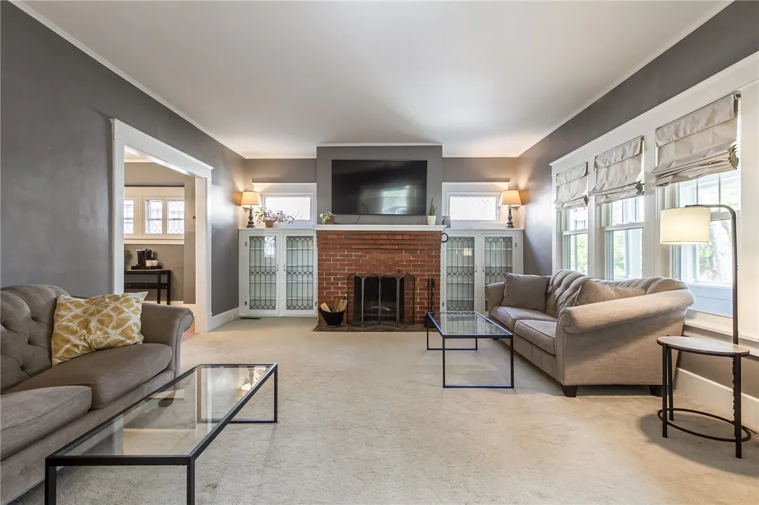 20 Delancey Drive, Geneva-city, New York 14456, Geneva City, New York 14456, 4 Bedrooms Bedrooms, 8 Rooms Rooms,1 BathroomBathrooms,Residential,Closed,20 Delancey Drive, Geneva-city, New York 14456,0,R1600410