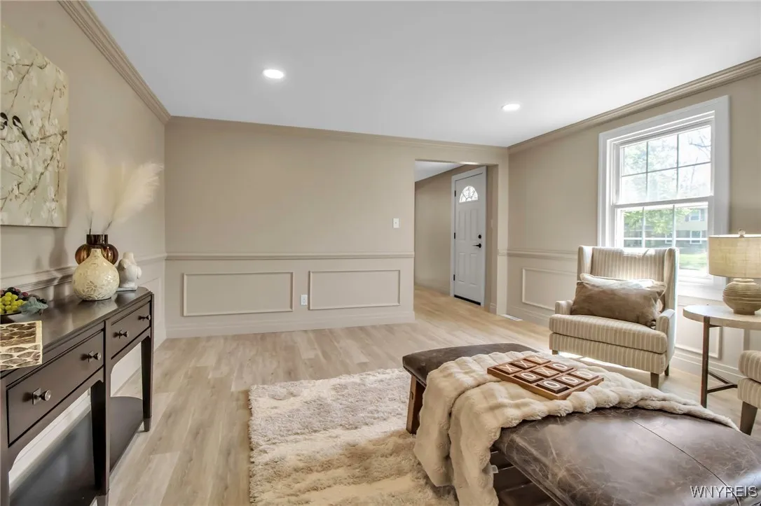 47 Sandelwood Drive, Amherst, New York 14068, Amherst, New York 14068, 5 Bedrooms Bedrooms, 10 Rooms Rooms,2 BathroomsBathrooms,Residential,For Sale,47 Sandelwood Drive, Amherst, New York 14068,0,B1606082