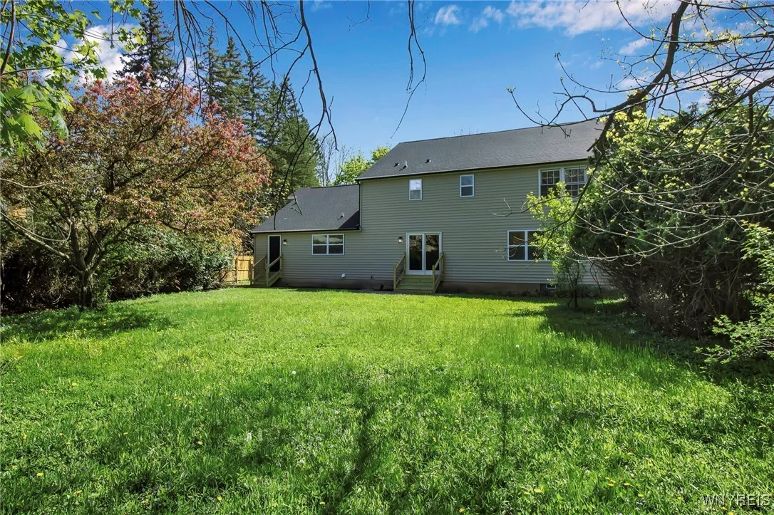 47 Sandelwood Drive, Amherst, New York 14068, Amherst, New York 14068, 5 Bedrooms Bedrooms, 10 Rooms Rooms,2 BathroomsBathrooms,Residential,For Sale,47 Sandelwood Drive, Amherst, New York 14068,0,B1606082
