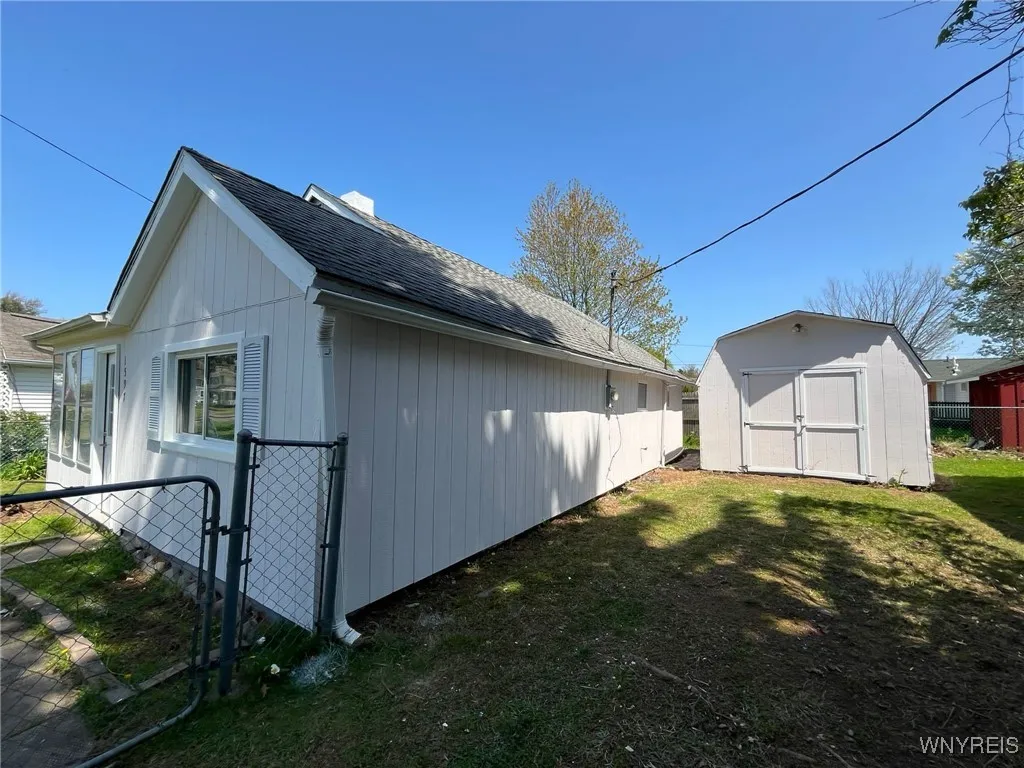 1597 Franklin Street, Newfane, New York 14126, Newfane, New York 14126, 2 Bedrooms Bedrooms, 5 Rooms Rooms,1 BathroomBathrooms,Residential,Closed,1597 Franklin Street, Newfane, New York 14126,0,B1606778