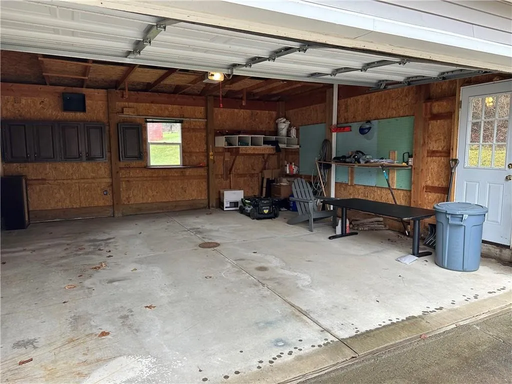 407 Gifford Street, Hornellsville, New York 14843, Hornellsville, New York 14843, 2 Bedrooms Bedrooms, 5 Rooms Rooms,2 BathroomsBathrooms,Residential,For Sale,407 Gifford Street, Hornellsville, New York 14843,0,R1605618