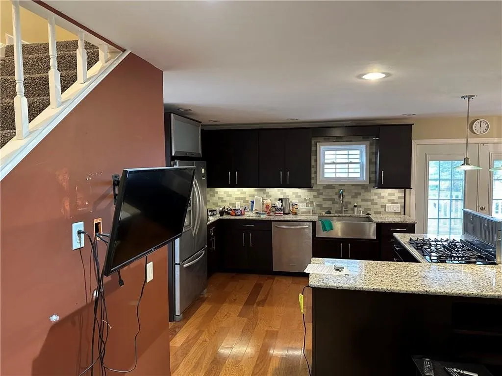 407 Gifford Street, Hornellsville, New York 14843, Hornellsville, New York 14843, 2 Bedrooms Bedrooms, 5 Rooms Rooms,2 BathroomsBathrooms,Residential,For Sale,407 Gifford Street, Hornellsville, New York 14843,0,R1605618