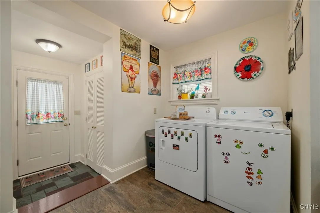 24 Eaton Street, Eaton, New York 13334, Eaton, New York 13334, 6 Bedrooms Bedrooms, ,4 BathroomsBathrooms,Residential,For Sale,24 Eaton Street, Eaton, New York 13334,0,S1606334