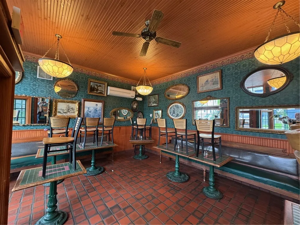 99 North Genesee Street, Geneva-city, New York 144, Geneva City, New York 14456, ,Commercial Sale,For Sale,99 North Genesee Street, Geneva-city, New York 144,0,R1606960