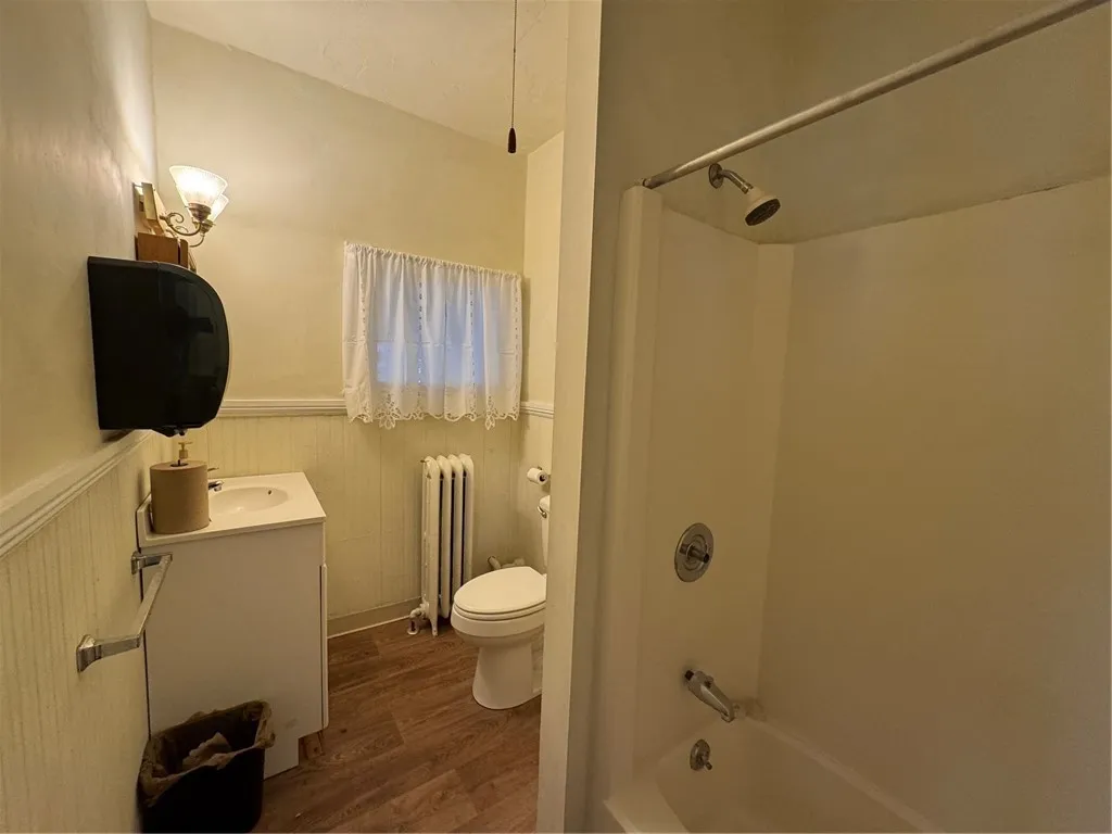 99 North Genesee Street, Geneva-city, New York 144, Geneva City, New York 14456, ,Commercial Sale,For Sale,99 North Genesee Street, Geneva-city, New York 144,0,R1606960