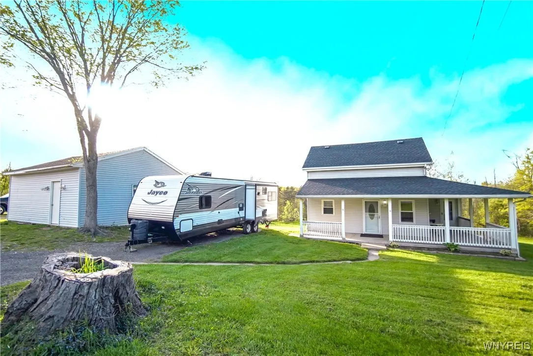 1934 East Middle Road, Sheridan, New York 14136, Sheridan, New York 14136, 3 Bedrooms Bedrooms, 7 Rooms Rooms,2 BathroomsBathrooms,Residential,Closed,1934 East Middle Road, Sheridan, New York 14136,0,B1605663