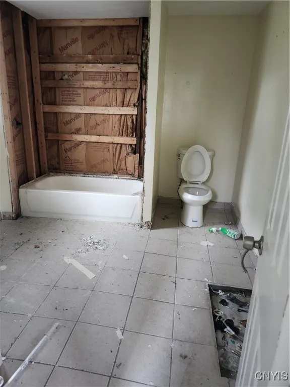 705 South Avenue, Syracuse, New York 13207, Syracuse, New York 13207, 6 Bedrooms Bedrooms, ,2 BathroomsBathrooms,Residential,Closed,705 South Avenue, Syracuse, New York 13207,0,S1606990