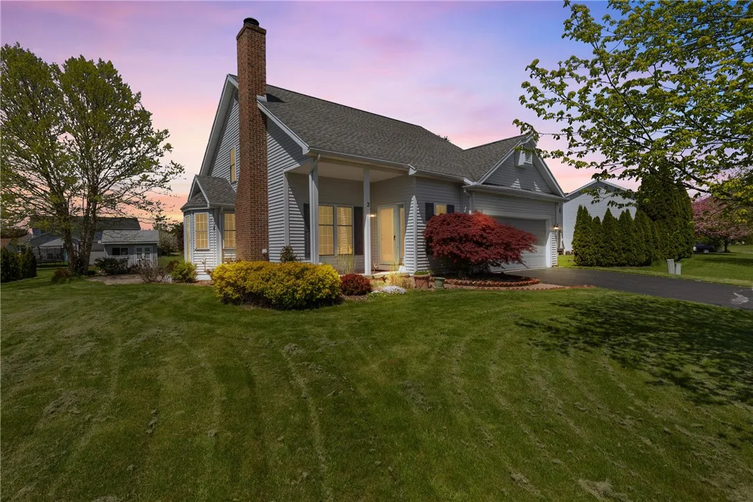 2 Summer Pond, Chili, New York 14624, Chili, New York 14624, 4 Bedrooms Bedrooms, 7 Rooms Rooms,2 BathroomsBathrooms,Residential,Closed,2 Summer Pond, Chili, New York 14624,0,R1606779