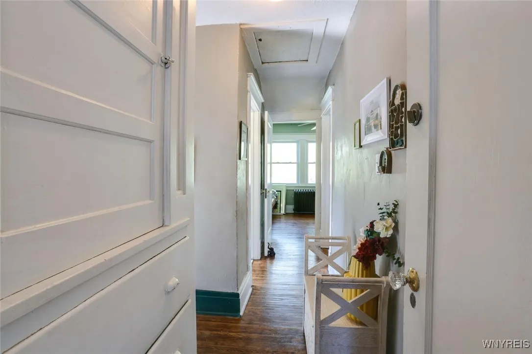 82 Radcliffe Road, Buffalo, New York 14214, Buffalo, New York 14214, 3 Bedrooms Bedrooms, 9 Rooms Rooms,1 BathroomBathrooms,Residential,Closed,82 Radcliffe Road, Buffalo, New York 14214,B1606943