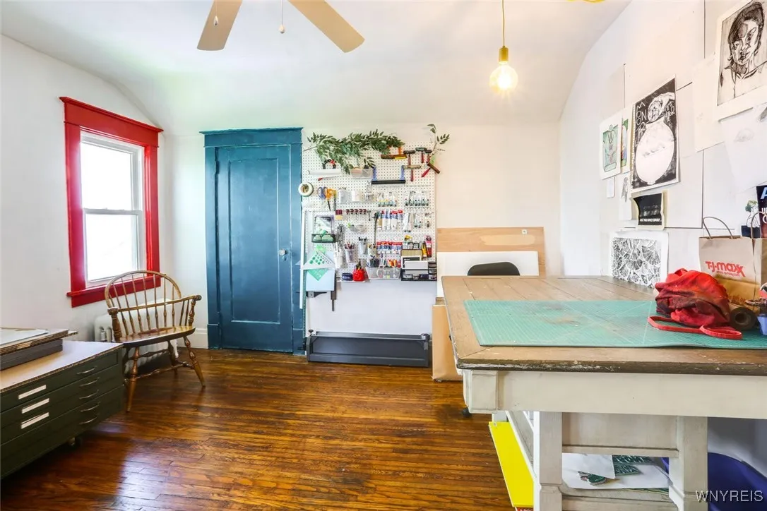 82 Radcliffe Road, Buffalo, New York 14214, Buffalo, New York 14214, 3 Bedrooms Bedrooms, 9 Rooms Rooms,1 BathroomBathrooms,Residential,Closed,82 Radcliffe Road, Buffalo, New York 14214,B1606943