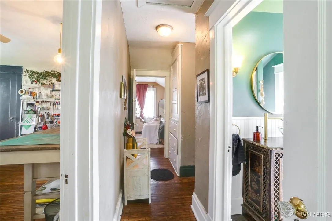 82 Radcliffe Road, Buffalo, New York 14214, Buffalo, New York 14214, 3 Bedrooms Bedrooms, 9 Rooms Rooms,1 BathroomBathrooms,Residential,Closed,82 Radcliffe Road, Buffalo, New York 14214,B1606943