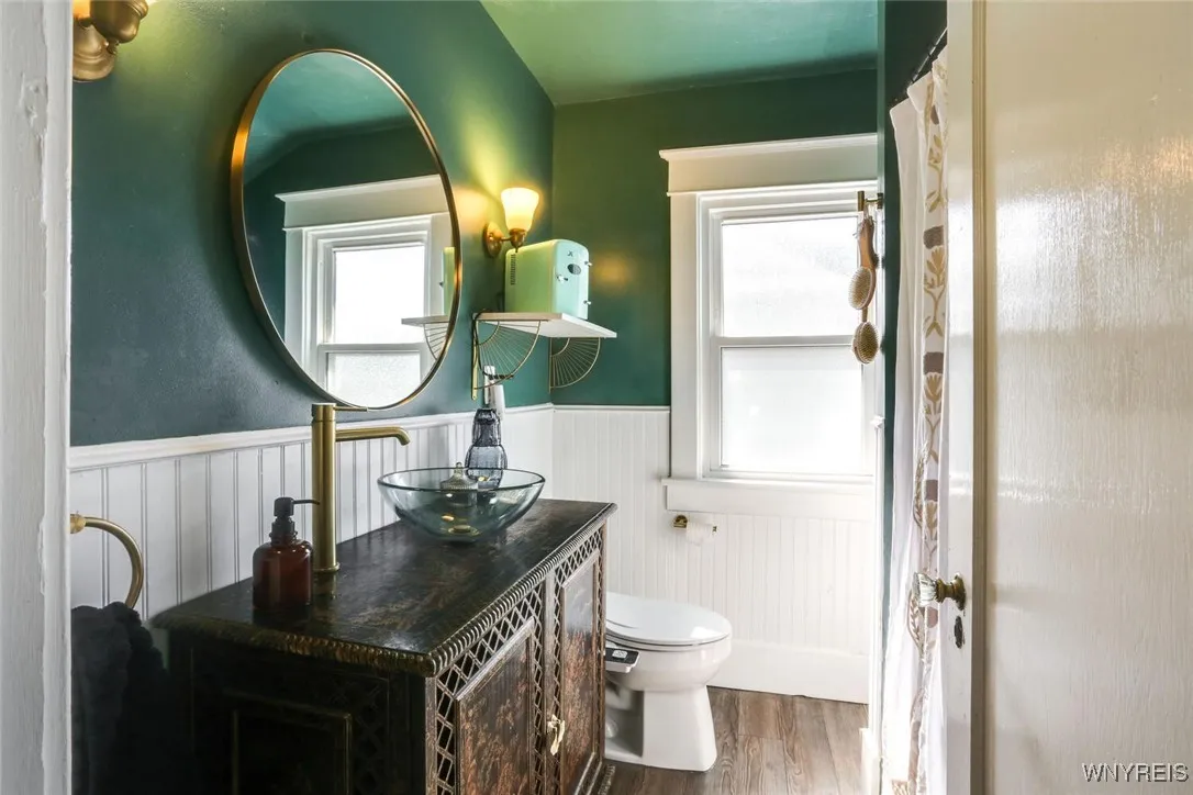 82 Radcliffe Road, Buffalo, New York 14214, Buffalo, New York 14214, 3 Bedrooms Bedrooms, 9 Rooms Rooms,1 BathroomBathrooms,Residential,Closed,82 Radcliffe Road, Buffalo, New York 14214,B1606943