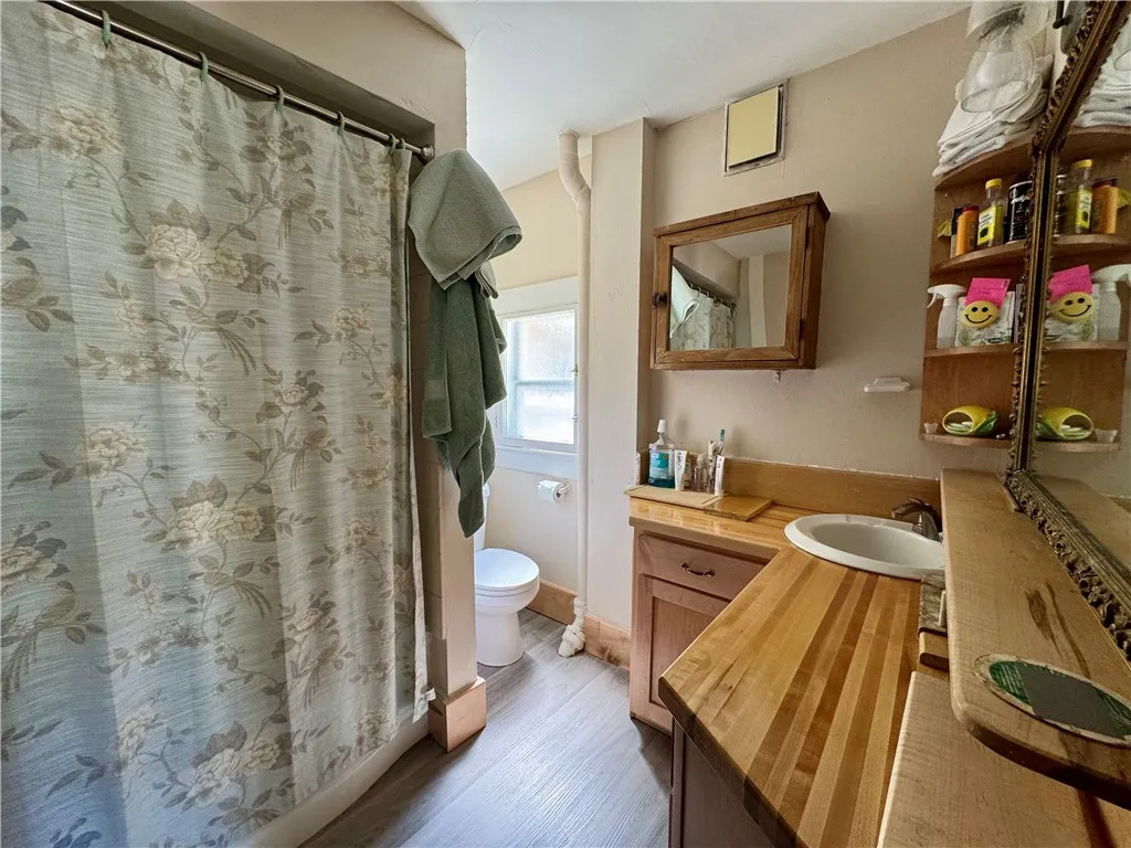 2395 State Highway 205, Laurens, New York 13810, Laurens, New York 13810, 5 Bedrooms Bedrooms, 11 Rooms Rooms,1 BathroomBathrooms,Residential,For Sale,2395 State Highway 205, Laurens, New York 13810,R1604947