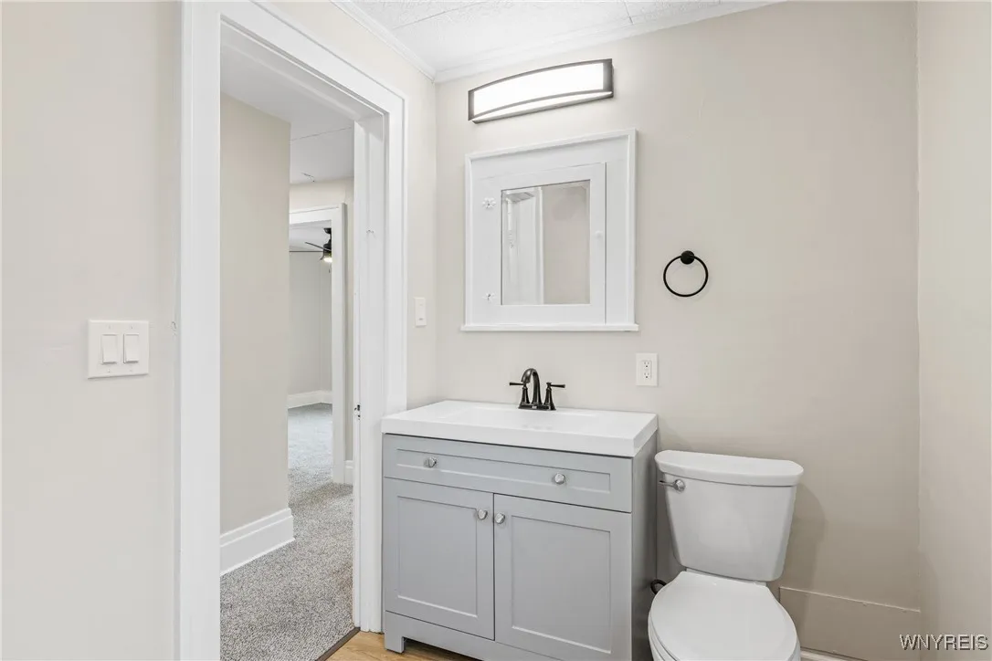 364 Hamilton Boulevard, Tonawanda-town, New York 1, Tonawanda, New York 14217, 3 Bedrooms Bedrooms, 6 Rooms Rooms,1 BathroomBathrooms,Residential,Closed,364 Hamilton Boulevard, Tonawanda-town, New York 1,0,B1606985
