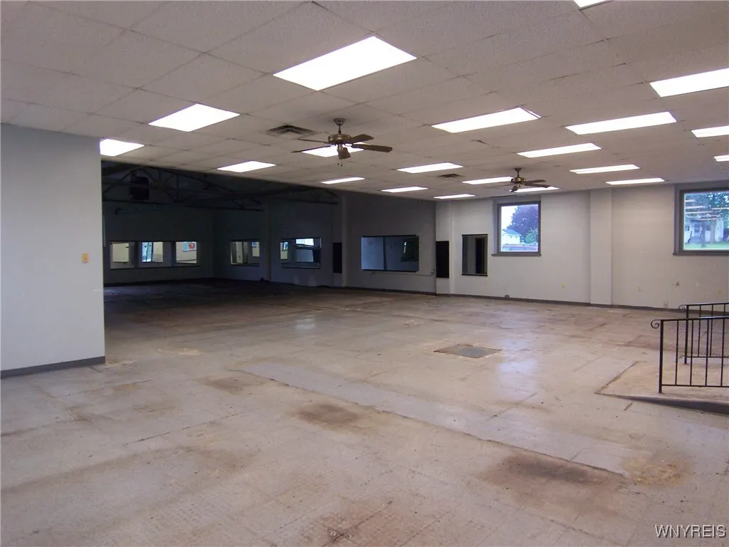 7180 West Main Road, Leroy, New York 14482, Leroy, New York 14482, ,Commercial Sale,Closed,7180 West Main Road, Leroy, New York 14482,0,B1607064