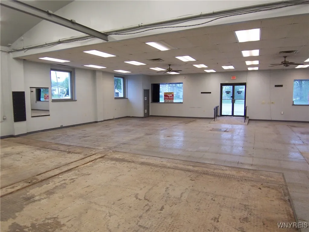 7180 West Main Road, Leroy, New York 14482, Leroy, New York 14482, ,Commercial Sale,Closed,7180 West Main Road, Leroy, New York 14482,0,B1607064