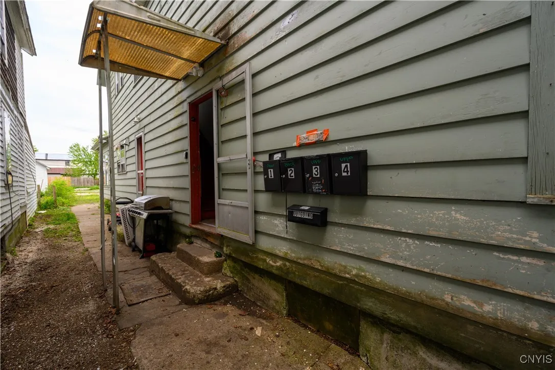 Left side of building.  Tenant entrance