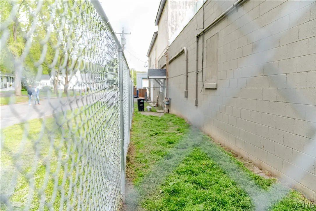 239 Oriskany Boulevard, Whitestown, New York 13492, Whitestown, New York 13492, ,Commercial Lease,Closed,239 Oriskany Boulevard, Whitestown, New York 13492,0,S1606758