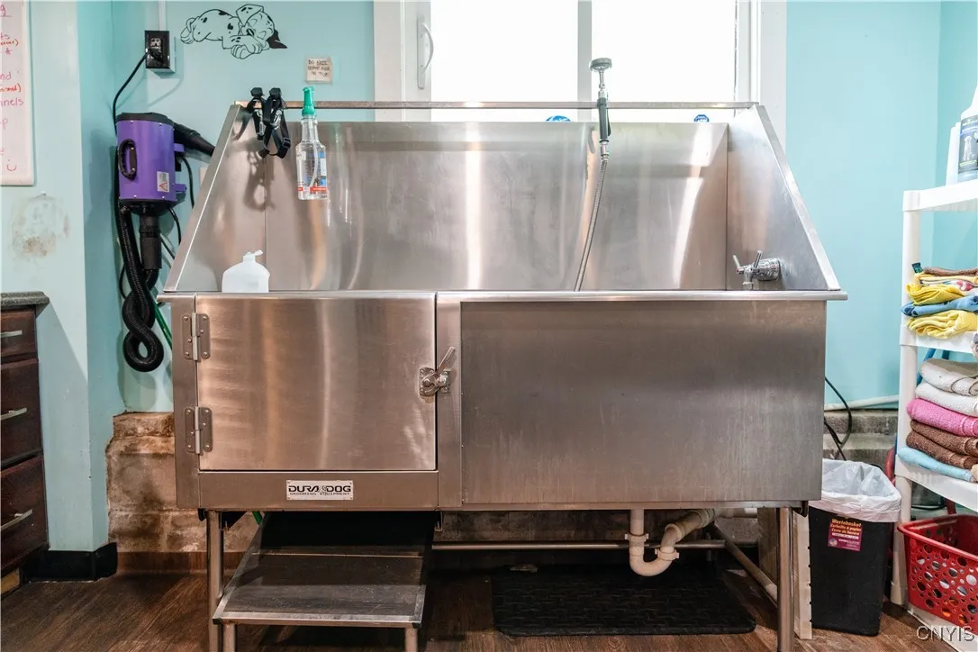 239 Oriskany Boulevard, Whitestown, New York 13492, Whitestown, New York 13492, ,Commercial Lease,Closed,239 Oriskany Boulevard, Whitestown, New York 13492,0,S1606758