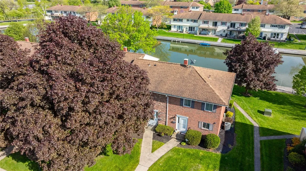 45 Holiday Harbour, Canandaigua-city, New York 144, Canandaigua City, New York 14424, 2 Bedrooms Bedrooms, 5 Rooms Rooms,1 BathroomBathrooms,Residential,Closed,45 Holiday Harbour, Canandaigua-city, New York 144,R1606460