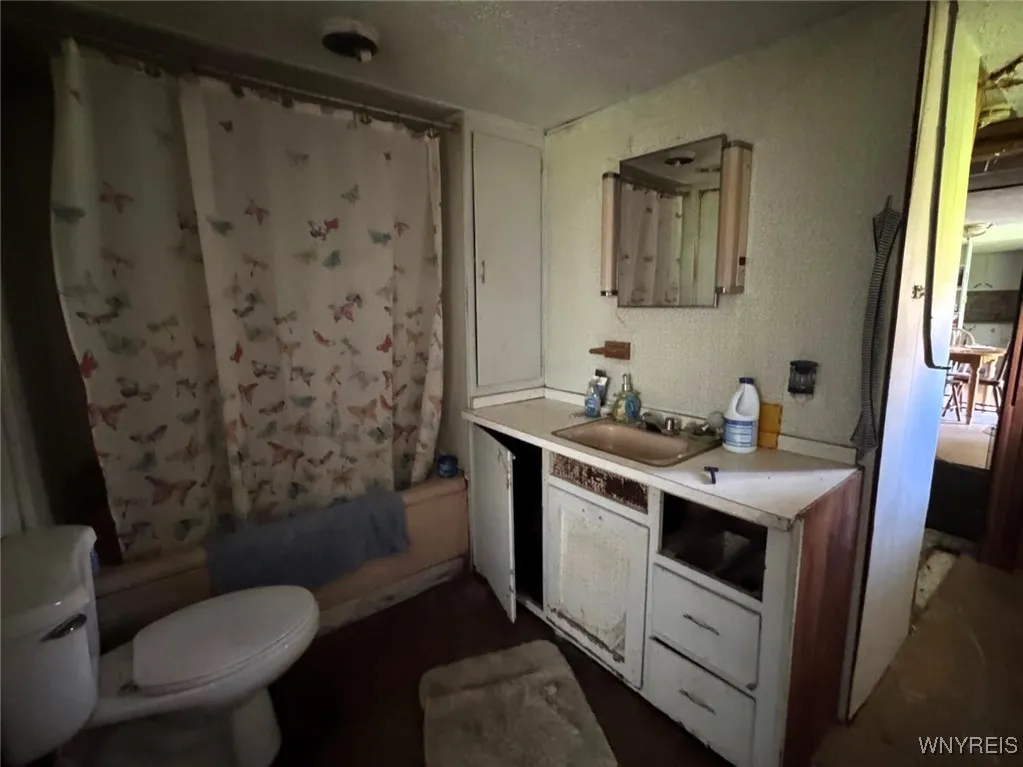 21702 County Route 16, Pamelia, New York 13601, Pamelia, New York 13601, 3 Bedrooms Bedrooms, 6 Rooms Rooms,1 BathroomBathrooms,Residential,Closed,21702 County Route 16, Pamelia, New York 13601,0,B1606984