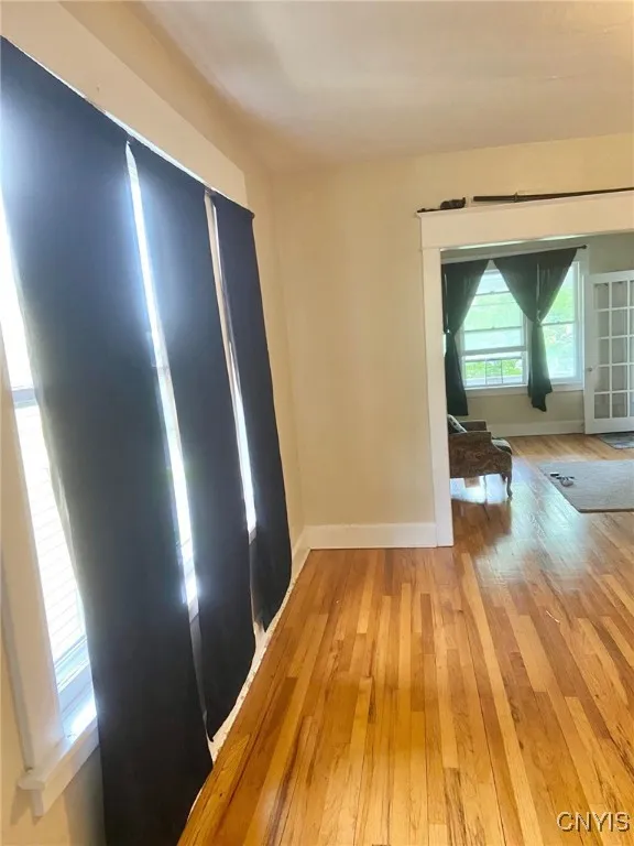 12 Fairfax Place 14, Utica, New York 13502, Utica, New York 13502, 6 Bedrooms Bedrooms, ,2 BathroomsBathrooms,Residential,Closed,12 Fairfax Place 14, Utica, New York 13502,0,S1607138