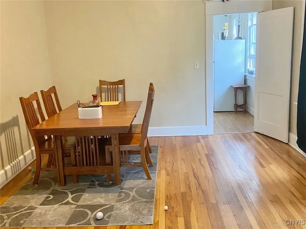 12 Fairfax Place 14, Utica, New York 13502, Utica, New York 13502, 6 Bedrooms Bedrooms, ,2 BathroomsBathrooms,Residential,Closed,12 Fairfax Place 14, Utica, New York 13502,0,S1607138