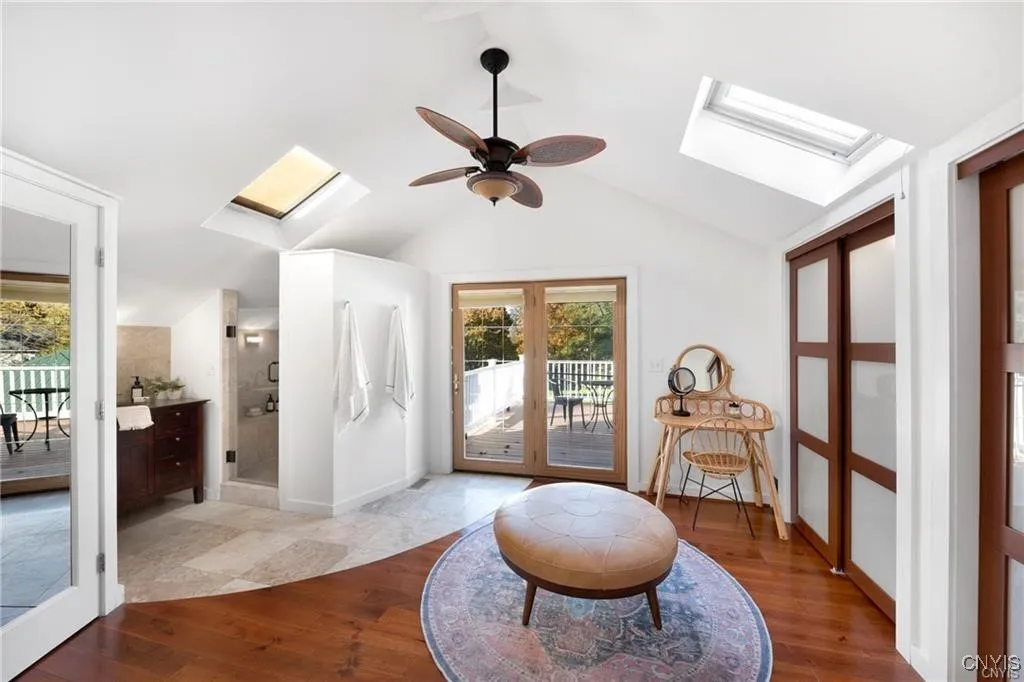 44 West Genesee Street, Skaneateles, New York 1315, Skaneateles, New York 13152, 3 Bedrooms Bedrooms, 10 Rooms Rooms,3 BathroomsBathrooms,Residential Lease,For Rent,44 West Genesee Street, Skaneateles, New York 1315,0,S1606548