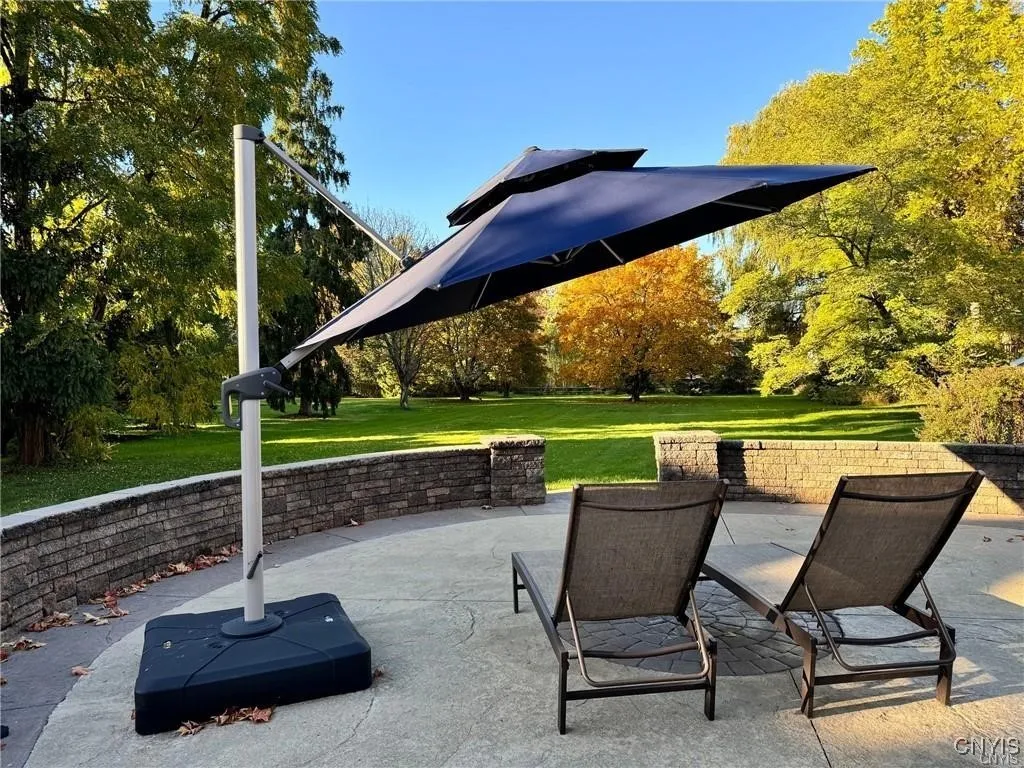 44 West Genesee Street, Skaneateles, New York 1315, Skaneateles, New York 13152, 3 Bedrooms Bedrooms, 10 Rooms Rooms,3 BathroomsBathrooms,Residential Lease,For Rent,44 West Genesee Street, Skaneateles, New York 1315,0,S1606548