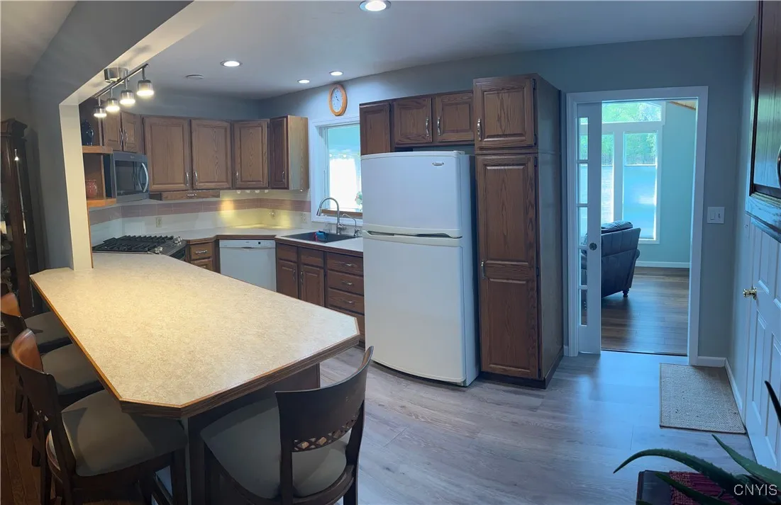 8054 Fargo Road, Henderson, New York 13650, Henderson, New York 13650, 3 Bedrooms Bedrooms, 7 Rooms Rooms,2 BathroomsBathrooms,Residential,Closed,8054 Fargo Road, Henderson, New York 13650,0,S1606712