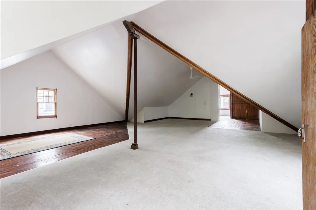141 Rosedale Street 2, Rochester, New York 14620, Rochester, New York 14620, 6 Bedrooms Bedrooms, ,2 BathroomsBathrooms,Residential,Closed,141 Rosedale Street 2, Rochester, New York 14620,R1606629