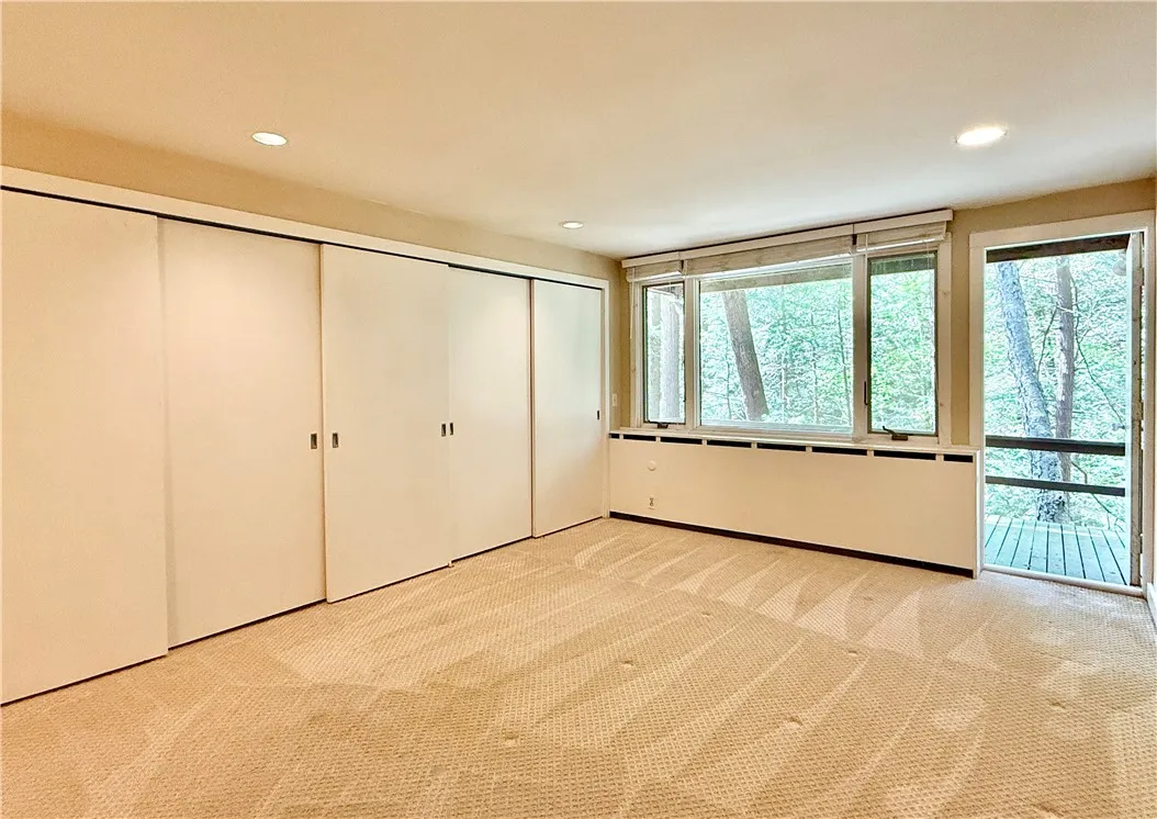19-21 Ravine Park N Park North, Oneonta-city, New, Oneonta, New York 13820, 5 Bedrooms Bedrooms, 11 Rooms Rooms,3 BathroomsBathrooms,Residential,Closed,19-21 Ravine Park N Park North, Oneonta-city, New ,0,R1602427