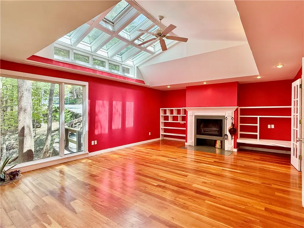 19-21 Ravine Park N Park North, Oneonta-city, New, Oneonta, New York 13820, 5 Bedrooms Bedrooms, 11 Rooms Rooms,3 BathroomsBathrooms,Residential,Closed,19-21 Ravine Park N Park North, Oneonta-city, New ,0,R1602427