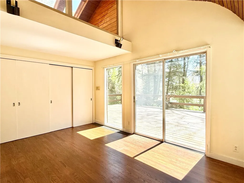 19-21 Ravine Park N Park North, Oneonta-city, New, Oneonta, New York 13820, 5 Bedrooms Bedrooms, 11 Rooms Rooms,3 BathroomsBathrooms,Residential,Closed,19-21 Ravine Park N Park North, Oneonta-city, New ,0,R1602427