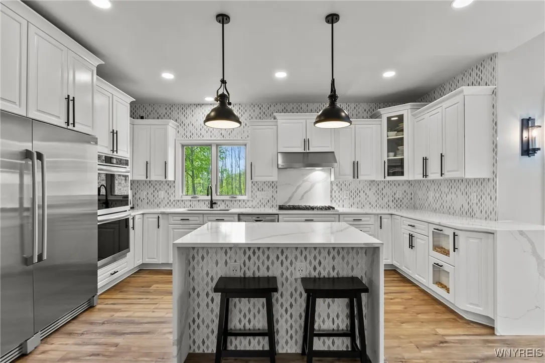 3750 Transit Road, Orchard Park, New York 14127, Orchard Park, New York 14127, 4 Bedrooms Bedrooms, 7 Rooms Rooms,3 BathroomsBathrooms,Residential,Closed,3750 Transit Road, Orchard Park, New York 14127,0,B1606833