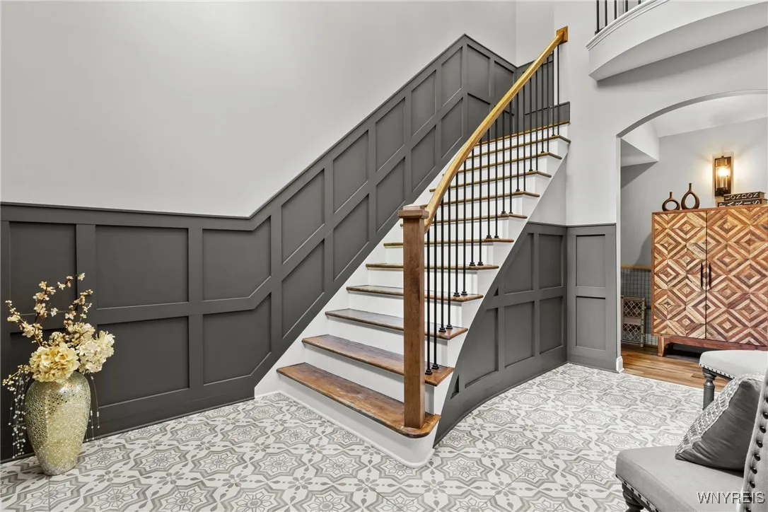 3750 Transit Road, Orchard Park, New York 14127, Orchard Park, New York 14127, 4 Bedrooms Bedrooms, 7 Rooms Rooms,3 BathroomsBathrooms,Residential,Closed,3750 Transit Road, Orchard Park, New York 14127,0,B1606833