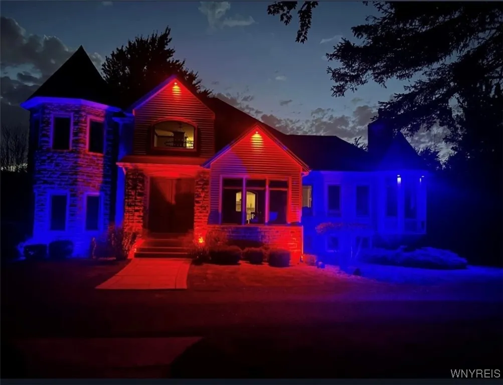 3750 Transit Road, Orchard Park, New York 14127, Orchard Park, New York 14127, 4 Bedrooms Bedrooms, 7 Rooms Rooms,3 BathroomsBathrooms,Residential,Closed,3750 Transit Road, Orchard Park, New York 14127,0,B1606833