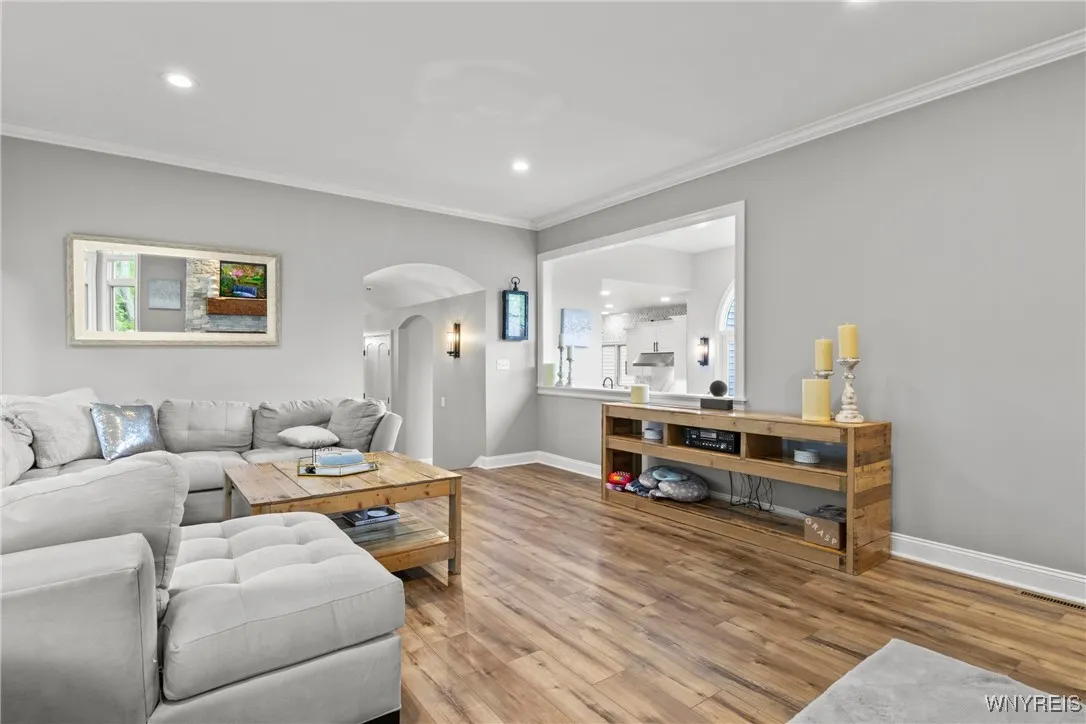 3750 Transit Road, Orchard Park, New York 14127, Orchard Park, New York 14127, 4 Bedrooms Bedrooms, 7 Rooms Rooms,3 BathroomsBathrooms,Residential,Closed,3750 Transit Road, Orchard Park, New York 14127,0,B1606833