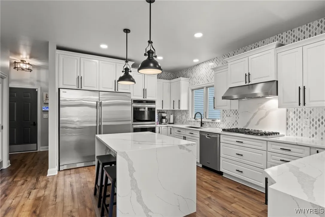 3750 Transit Road, Orchard Park, New York 14127, Orchard Park, New York 14127, 4 Bedrooms Bedrooms, 7 Rooms Rooms,3 BathroomsBathrooms,Residential,Closed,3750 Transit Road, Orchard Park, New York 14127,0,B1606833