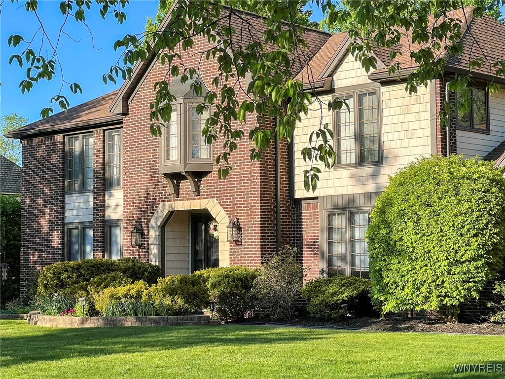 53 Foxboro Lane, Amherst, New York 14051, Amherst, New York 14051, 4 Bedrooms Bedrooms, 9 Rooms Rooms,2 BathroomsBathrooms,Residential,Closed,53 Foxboro Lane, Amherst, New York 14051,0,B1606688