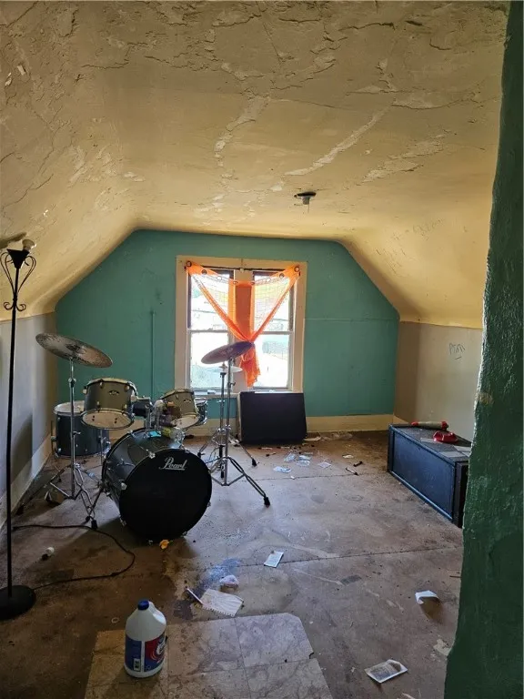 201 Clifford Avenue, Rochester, New York 14621, Rochester, New York 14621, 3 Bedrooms Bedrooms, 5 Rooms Rooms,1 BathroomBathrooms,Residential,For Sale,201 Clifford Avenue, Rochester, New York 14621,R1606796