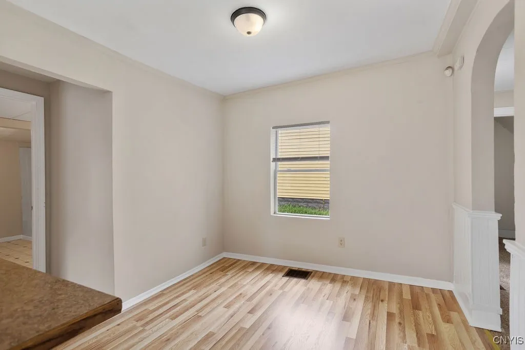 6 East 6th Street, Oswego-city, New York 13126, Oswego, New York 13126, 4 Bedrooms Bedrooms, 8 Rooms Rooms,1 BathroomBathrooms,Residential,Closed,6 East 6th Street, Oswego-city, New York 13126,0,S1606483