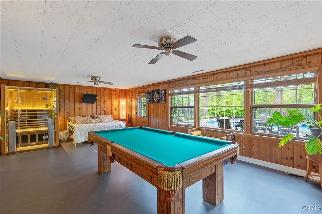 9 Bishop Drive, Manlius, New York 13066, Manlius, New York 13066, 4 Bedrooms Bedrooms, 12 Rooms Rooms,2 BathroomsBathrooms,Residential,Closed,9 Bishop Drive, Manlius, New York 13066,0,S1607035