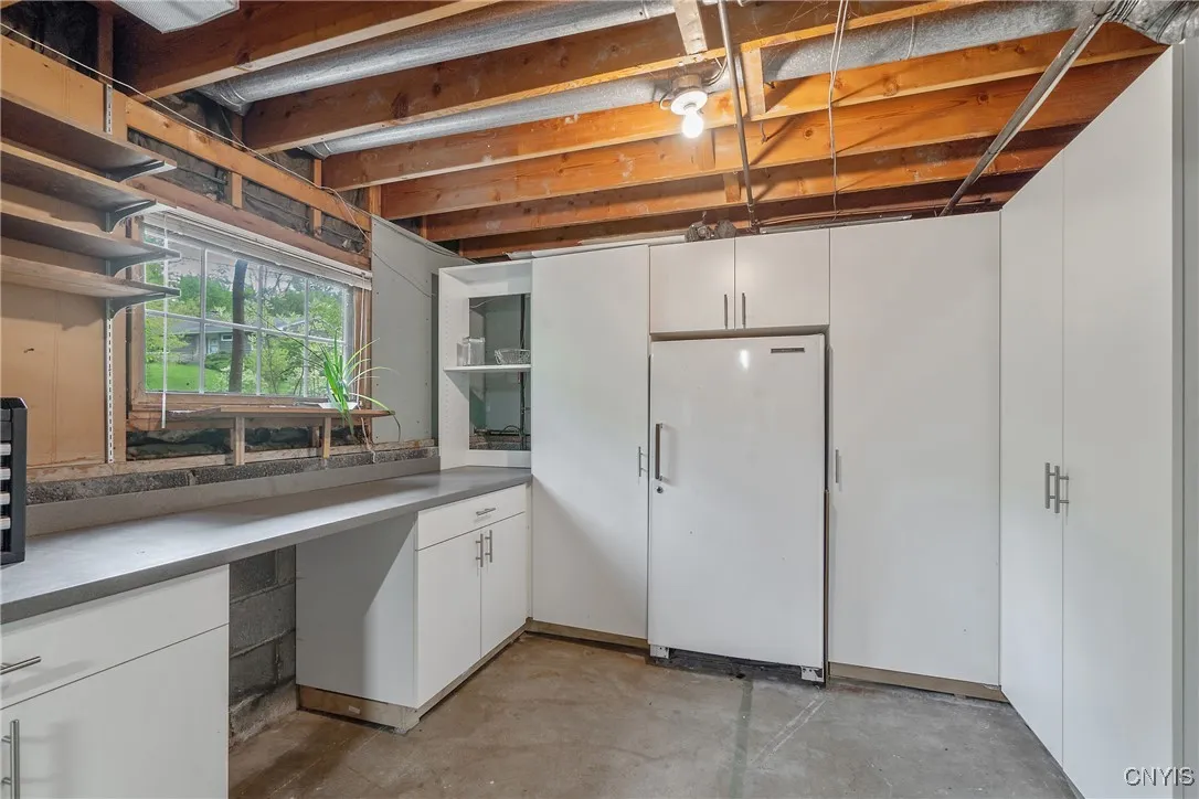 9 Bishop Drive, Manlius, New York 13066, Manlius, New York 13066, 4 Bedrooms Bedrooms, 12 Rooms Rooms,2 BathroomsBathrooms,Residential,Closed,9 Bishop Drive, Manlius, New York 13066,0,S1607035