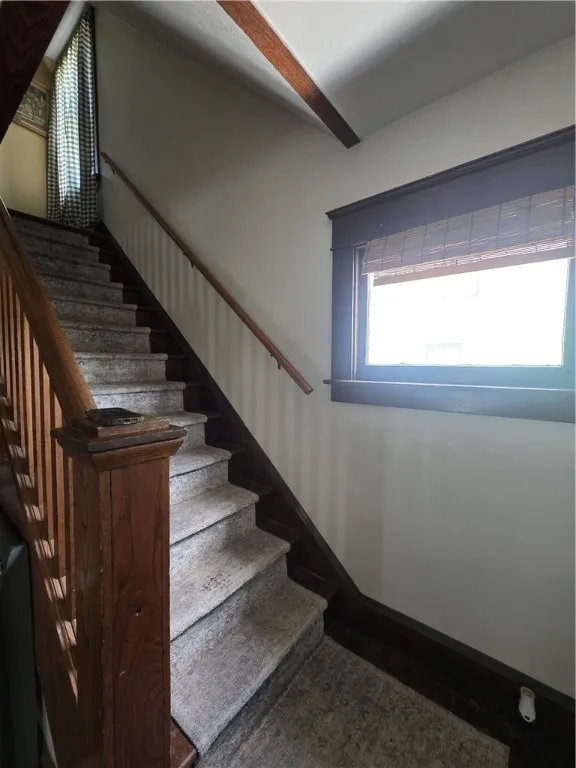 119 Verona Street, Elmira, New York 14903, Elmira, New York 14903, 3 Bedrooms Bedrooms, 9 Rooms Rooms,1 BathroomBathrooms,Residential,Closed,119 Verona Street, Elmira, New York 14903,0,R1606503