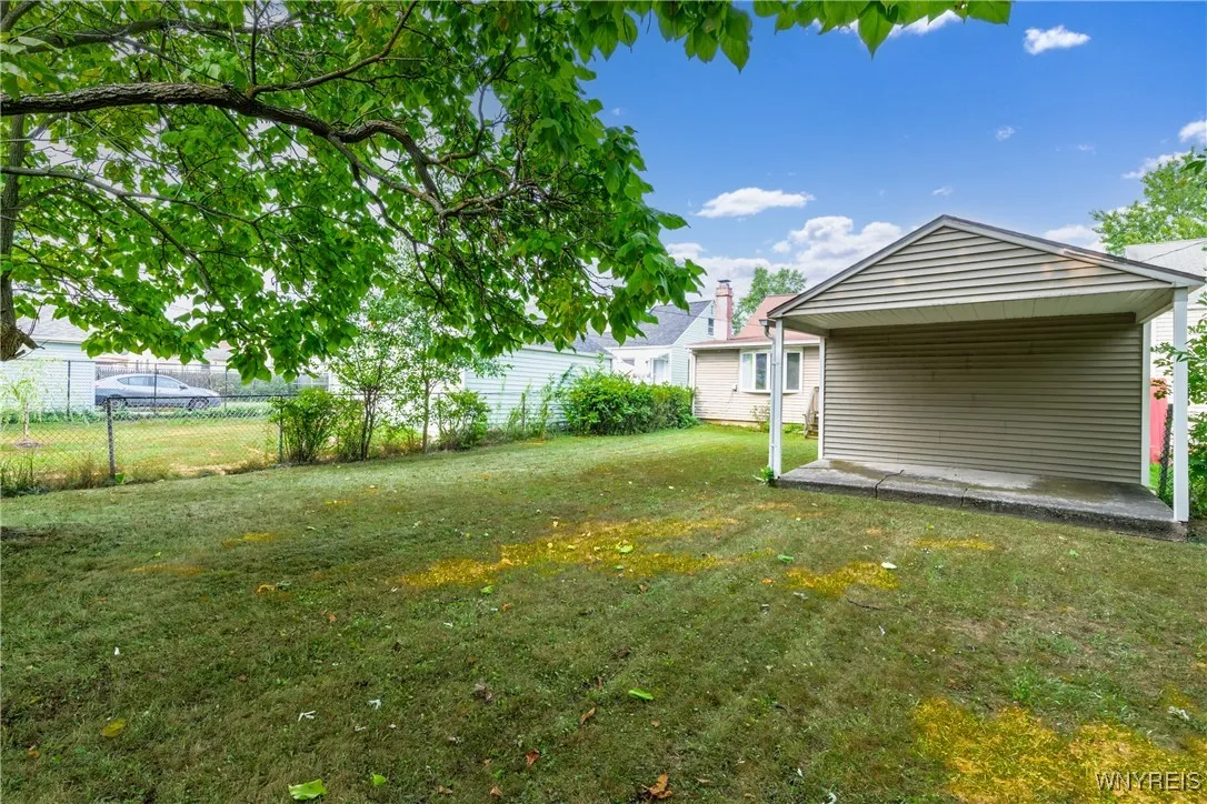 267 Parkhurst Boulevard, Tonawanda-town, New York, Tonawanda, New York 14223, 3 Bedrooms Bedrooms, 6 Rooms Rooms,1 BathroomBathrooms,Residential,For Sale,267 Parkhurst Boulevard, Tonawanda-town, New York ,B1606429