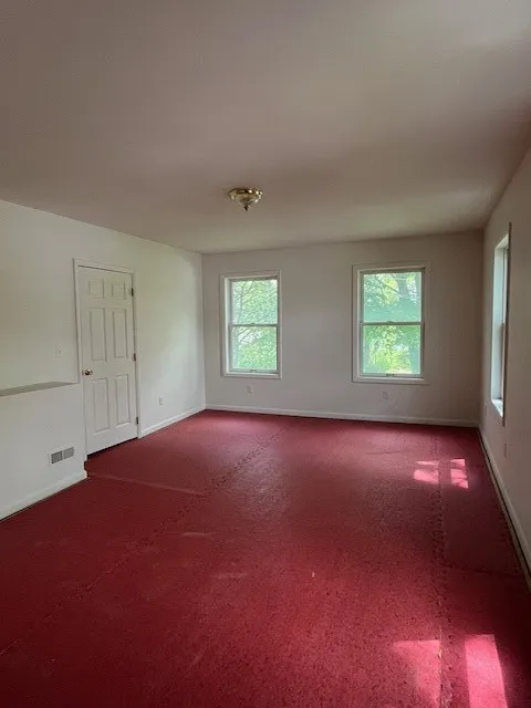 upper bedroom 2