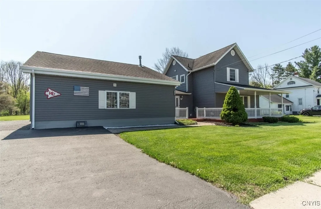 13672 Us Route 11, Adams, New York 13606, Adams, New York 13606, 4 Bedrooms Bedrooms, 7 Rooms Rooms,2 BathroomsBathrooms,Residential,Closed,13672 Us Route 11, Adams, New York 13606,S1607404